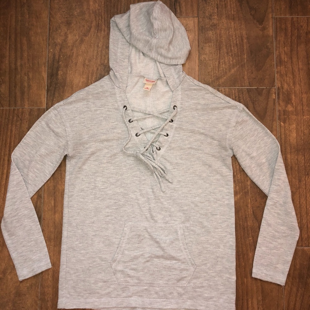 GREY LONG SLEEVE TOP